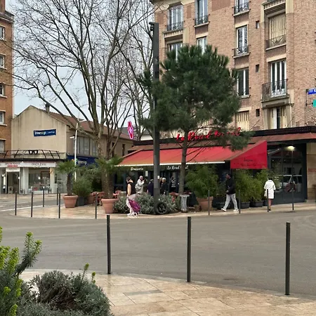 Magnifique Au Centre De